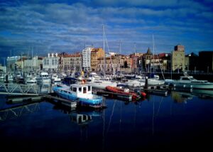 Las 10 mejores notarias en Gijón